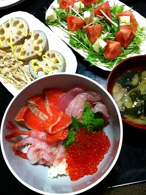 晩ご飯は海鮮丼♪|あやきちさん