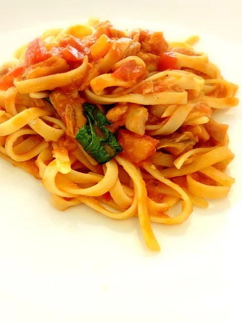 Tomato & Salmon Pasta|asit wangsuekulさん