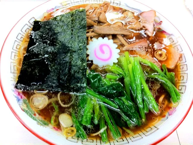 秋葉原・青島食堂のラーメン。ほうれん草とメンマ増し|TonyYamadaさん