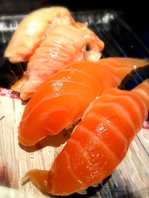 Salmon Sushi|HowardYipさん