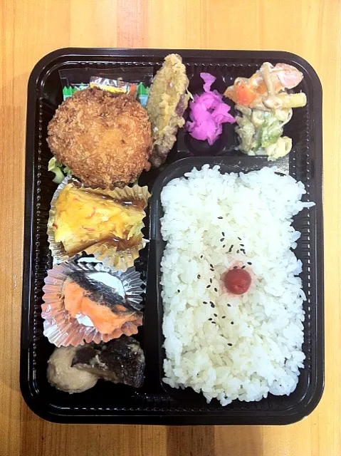 日替わり幕の内弁当|たんぽぽ娘さんさん