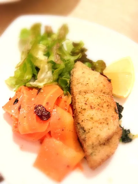 Artfully cooked snapper fish|Colinさん