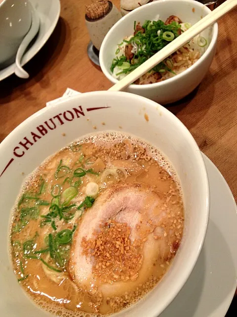 チャブトンみそラーメンとチャーシュー丼|すかラインさん