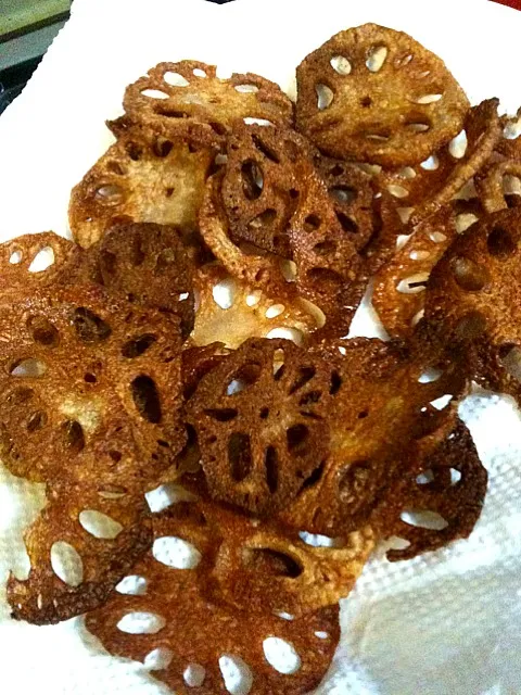 lotus root chips mom made #ilovemymom|Belinda Au Yongさん