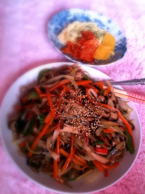 Snapdishの料理写真:잡채(korean glass noodles) (^O^)／|sakinahさん