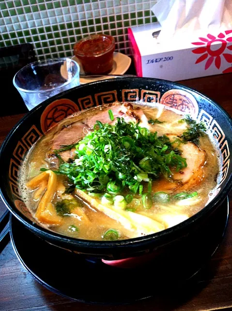 魚介風味しょうゆらーめん こってり 大盛|はなみちさん