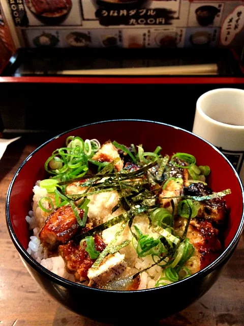 宇奈ととの ウナとろ丼|大阪カレー部長さん