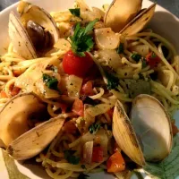 Snapdishの料理写真:Spaguetti com Mariscos Nativos|figueiredoさん