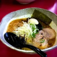 Snapdishの料理写真:マー油味噌ラーメン|manamiliyahさん