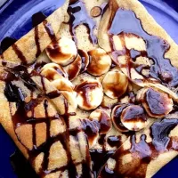 Snapdishの料理写真:banana & chocolate crepe|Heather Mostardiさん