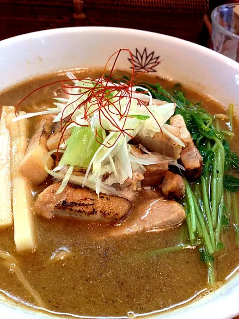 Snapdishの料理写真:焼き干し味噌ラーメン|きむらゆういちさん