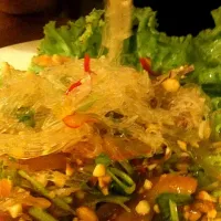 thai salad|John Mooさん