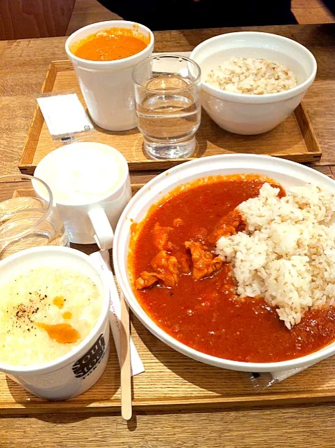 Snapdishの料理写真:スープストックのカレーとスープ|yuriさん