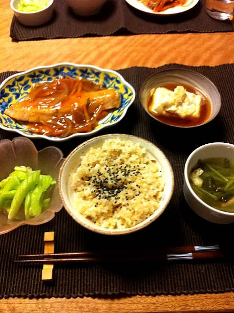 Snapdishの料理写真:鮭の野菜あんかけ 夕飯|Sakikoさん