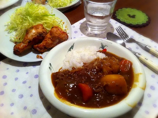 ひき肉のカレーとタンドリーチキン|takeharuさん