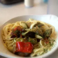 Snapdishの料理写真:Vegetable linguine|Ryan Millerさん