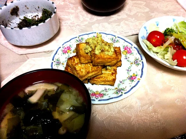 Snapdishの料理写真:ゆうべの夕飯。|ナショ坊☆さん