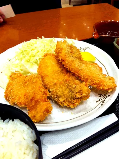 あんこうフライ定食|三芳庵さん