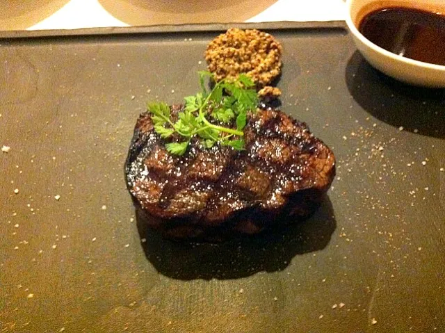 Snapdishの料理写真:a little aussie steak|CharlesTStewartさん