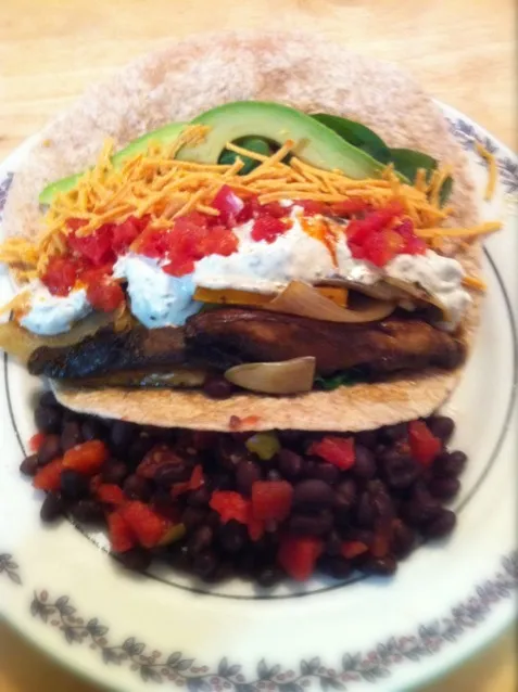 Veggie Taco & Black Beans|http://melissasmenu.wordpress.com/さん