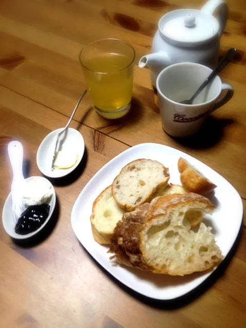 サラダが欲しい感じの朝食|ちえさん