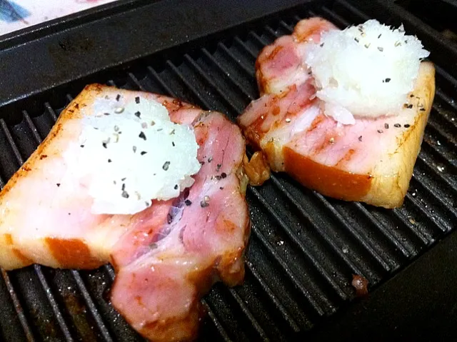 焼きベーコンおろしのせ|ちっきーさん