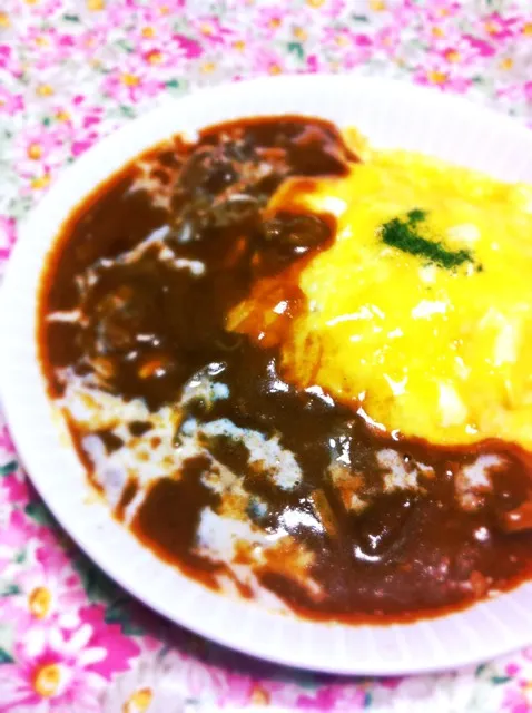 昨日のカレーはオムカレーに|みゆみゆさん