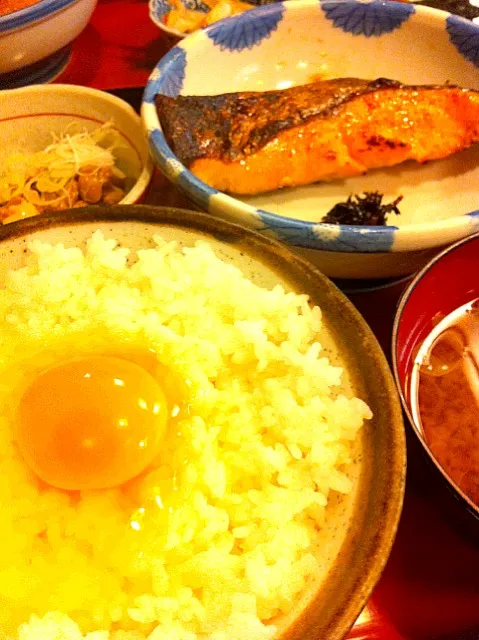 焼魚生ジャケかすずけ定食|塩豚骨さん