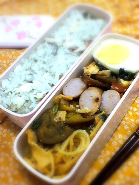 Snapdishの料理写真:ナポリタン弁当|hoppycowさん