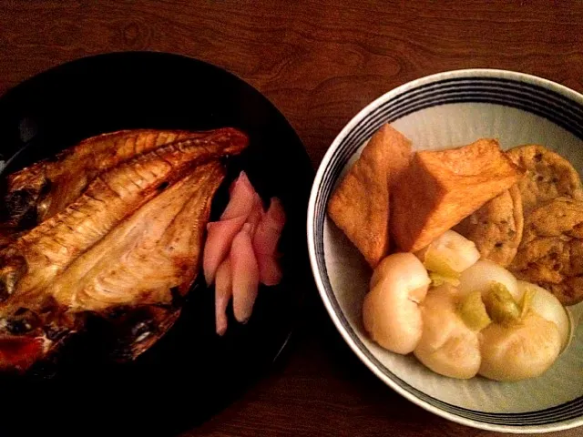 カブと揚げ炊き。頂き物の干物。|永山食堂さん