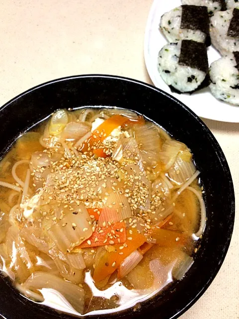 Snapdishの料理写真:酸っぱ辛にゅうめん|sanaeverさん