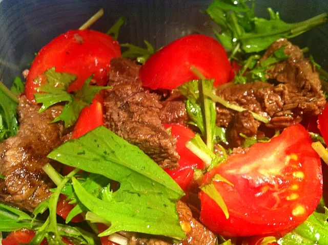 Roast beef and tomato salad|sumyeeさん