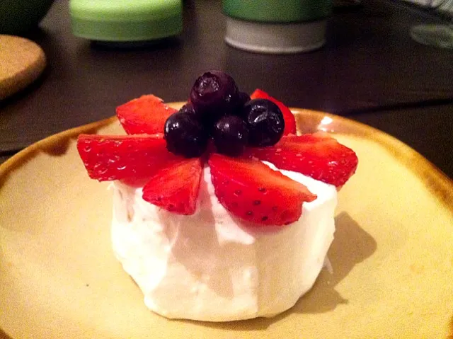 Berry cream cake|sumyeeさん