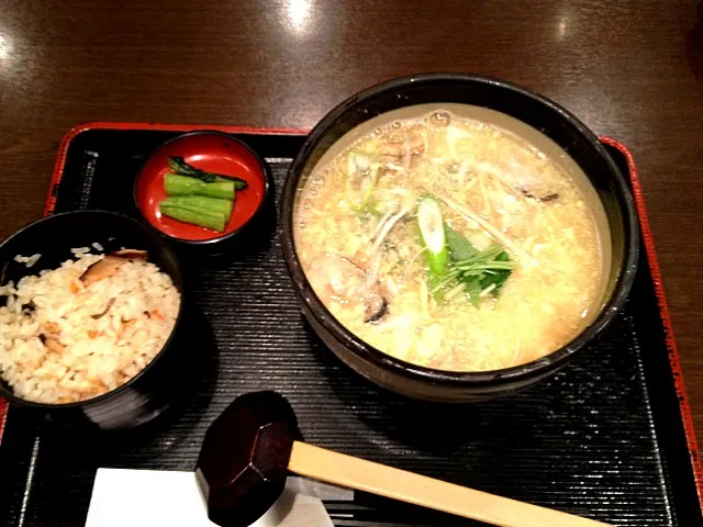 Snapdishの料理写真:牡蠣とじあんかけ蕎麦定食|miiijimさん