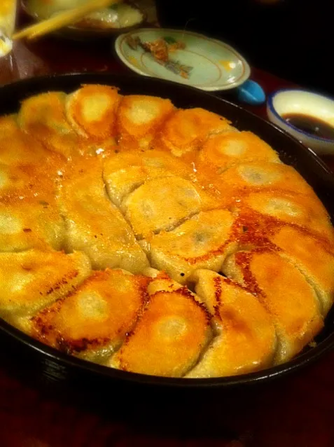 今日はチョコの代わりに鉄鍋餃子をたべやした！|takarkiさん