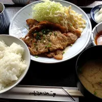 生姜焼き定食