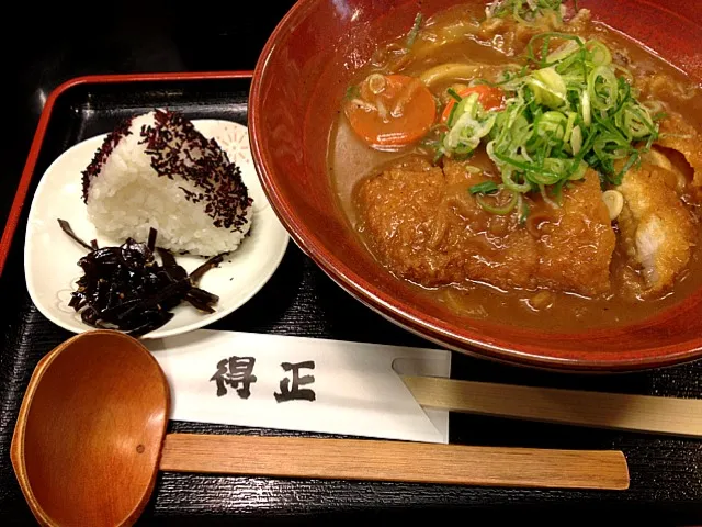 得正のカツカレーうどんは初めてだなぁ|大阪カレー部長さん