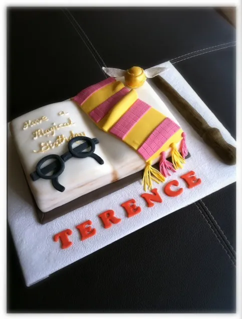 Harry Potter Cake|Josephine Tanさん