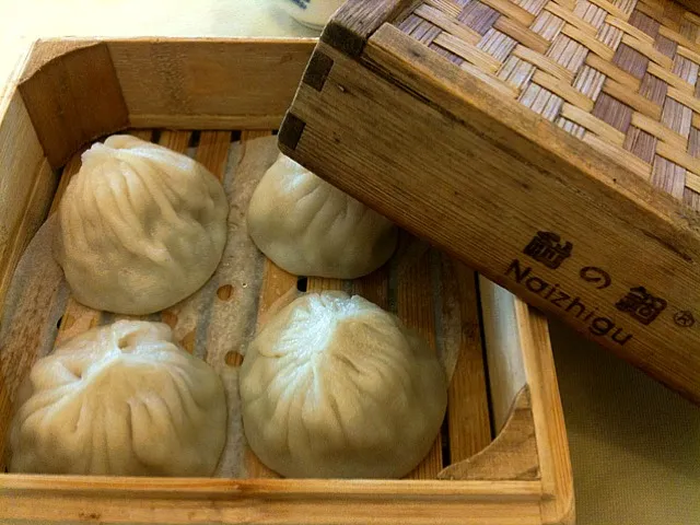 Siu Long Bao ( Meat Dumplings )|Shiroi Yukiさん