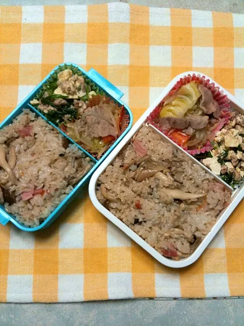 Snapdishの料理写真:本日は2人分のお弁当。きのことベーコンのポン酢炒飯、豆腐とニラのチャンプルー、野菜炒め。|asuka Yuasaさん