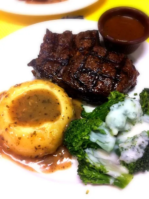 NZ Ribeye Steak|Bryan Kamさん