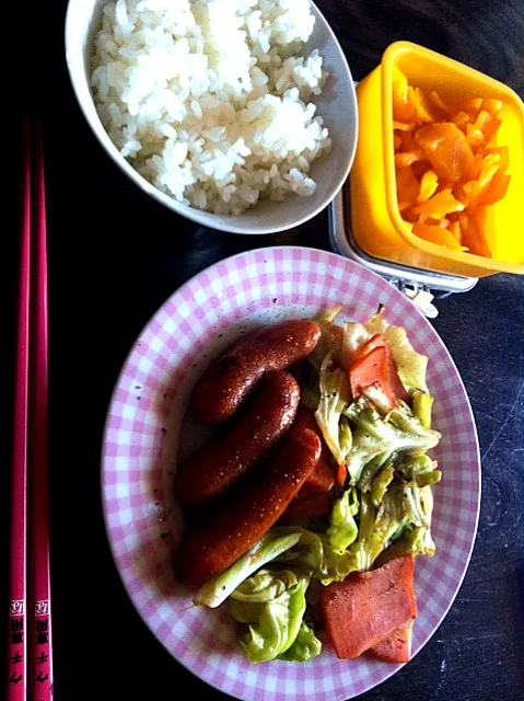 野菜炒め ご飯 漬け物|ぼーちゃんさん