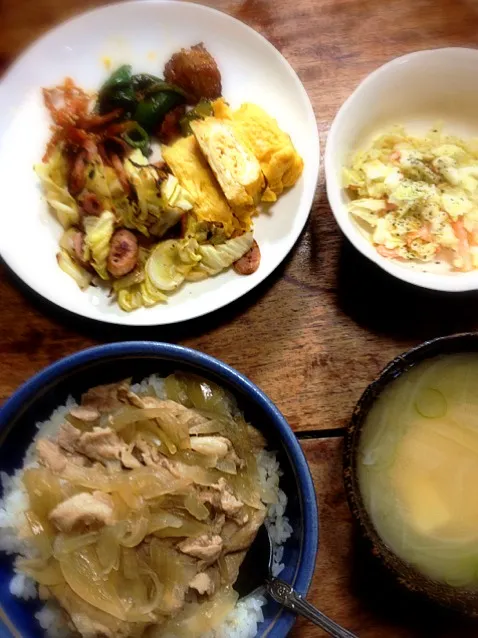 お弁当のおかずの残り☆昨日の豚丼の残り☆昨日のコールスローの残り|yukiさん