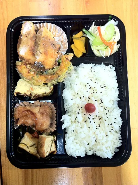 日替わり幕の内弁当|たんぽぽ娘さんさん