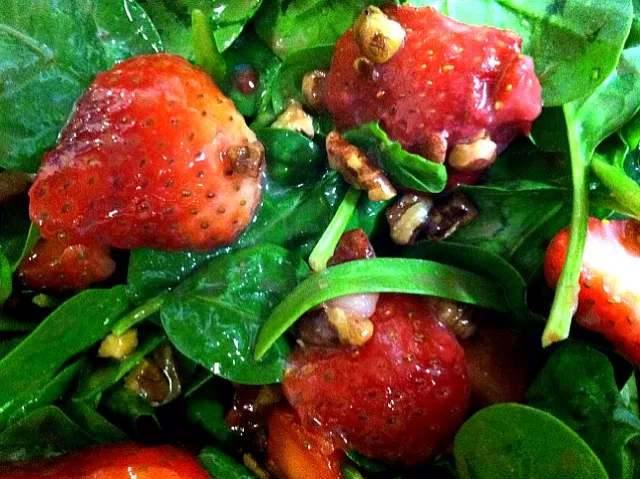 spinach & strawberry salad|mariaさん