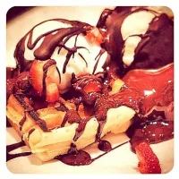 waffle chocolate &ice cream|Rainaさん