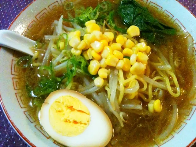 醤油ラーメン スープは焼豚の煮汁で作りました|純さん