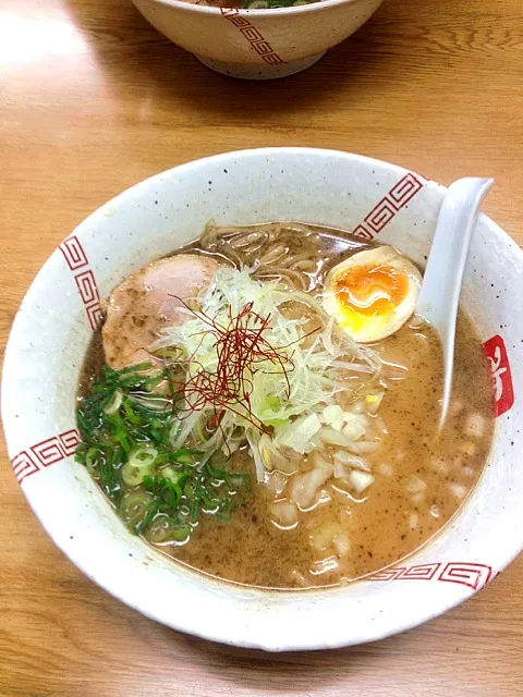 「弥七」の醤油ラーメン|Rieko Shiraiwaさん