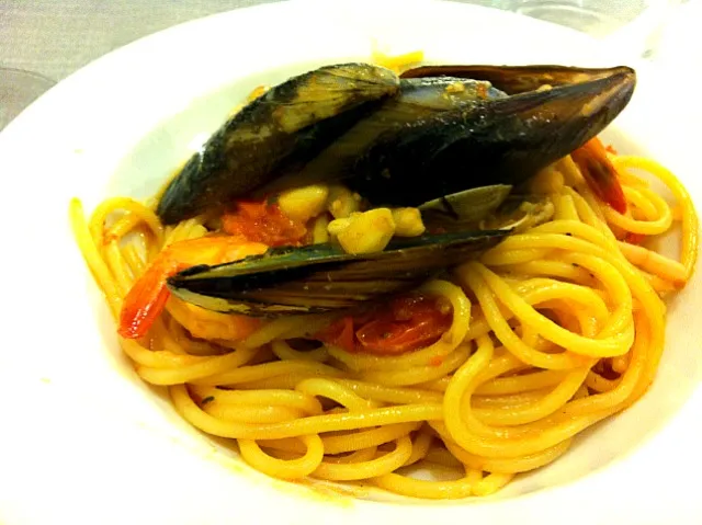 Spaghetti allo scoglio 魚介のスパゲティ|s_bosatsuさん