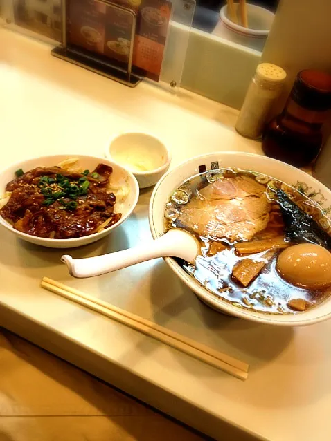 こんな時間にラーメンなう！|taketomon2000さん